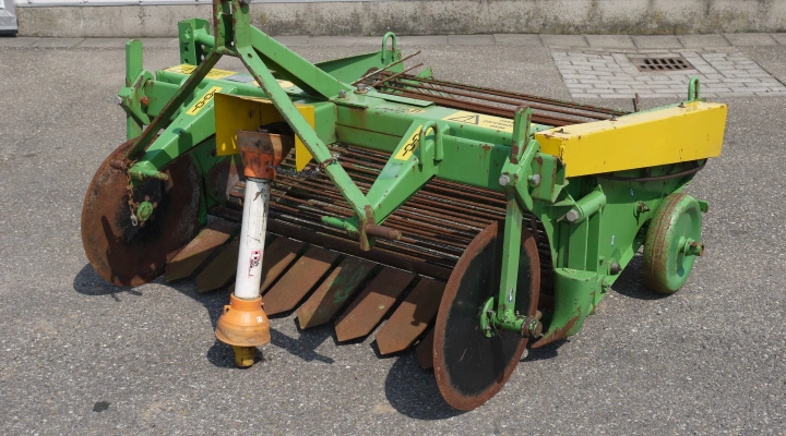 Agromet-Brzeg-Erntemashine-Kartoffeln (4)