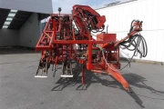 Dewulf 2 row pulled carrot harvester with elevator (3)
