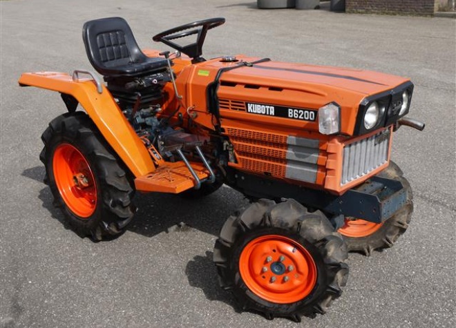 Kubota B6200 Compact Tractor • Duijndam Machines