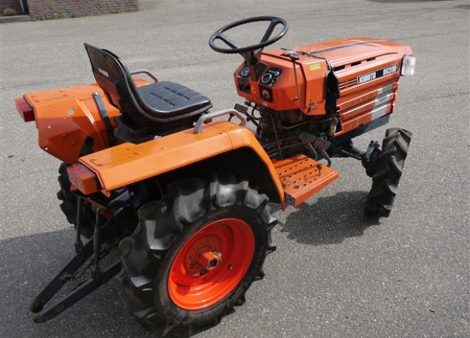 Kubota B6200 Compact Tractor • Duijndam Machines