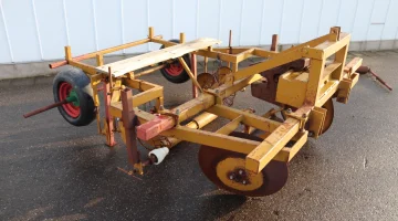 Машина для укладки с/х пластика ATH