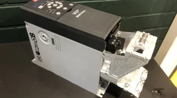 Convertitore di frequenza Danfoss VLT midi T/C:fc-280pk55T4E20H2BXCXXXSXXXXAN 0,55KW