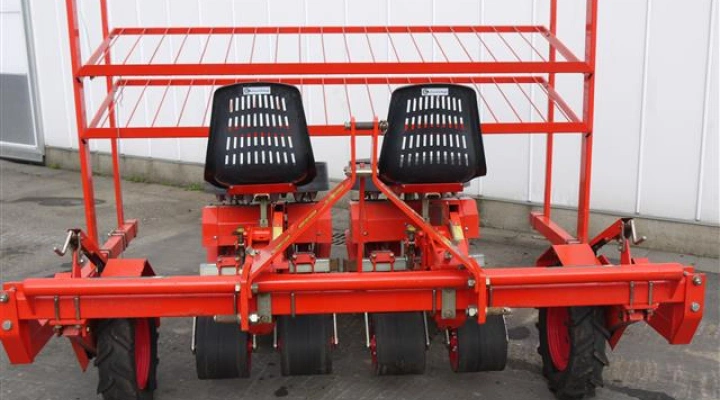 chechli plantmachine (1)