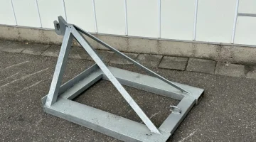 Galvanized machine carrier for forklift