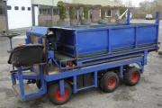 Hawe electro transporter with soil bunker image 4