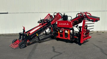J.J. Broch ARCO-S-2 garlic harvester 2 rows