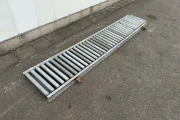 Roller conveyor 300 x 45 cm