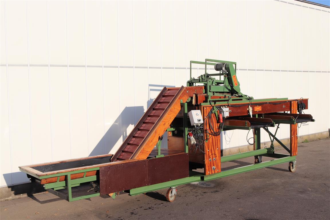 Schouten Sorting Machine For Bulbs And Onions With Elevator And Cleaner ...