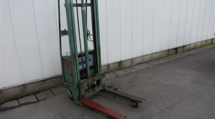 v Rooyen kistenlift (3)